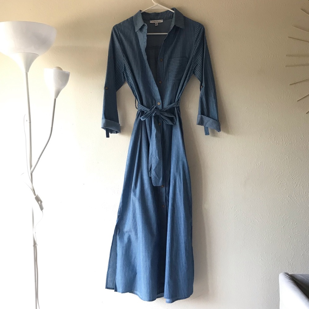 Buttoned Maxi Dress